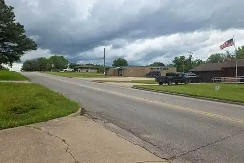 4Th, BRISTOW, OK 74010
