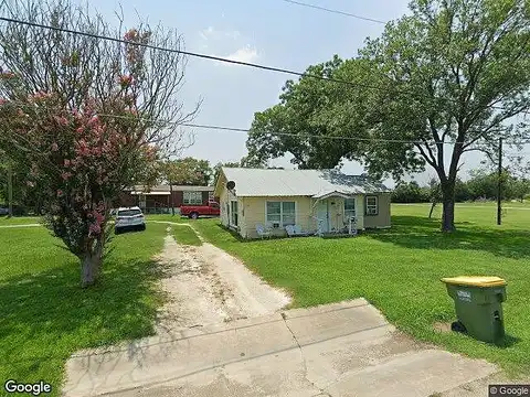 Henderson, GROESBECK, TX 76642