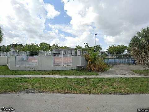 21St, LAUDERHILL, FL 33313