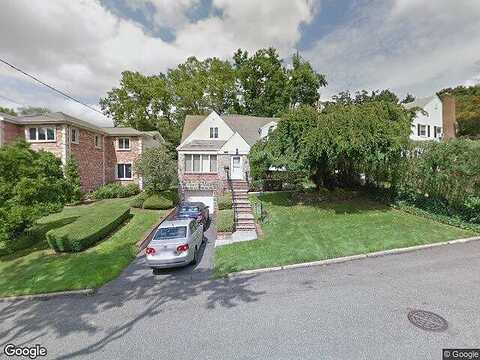 Northumberland, TEANECK, NJ 07666