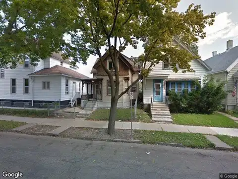 17Th, MILWAUKEE, WI 53204