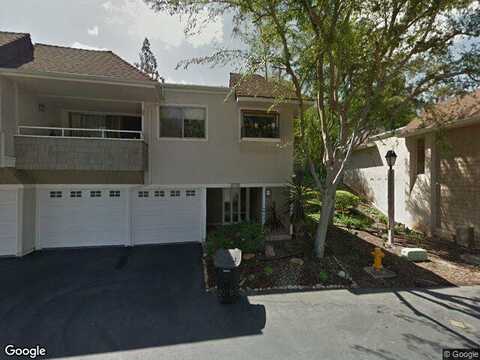 Caminito Amor, LAGUNA HILLS, CA 92653