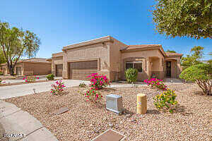 S Quinn Circle 7, Mesa, AZ 85206