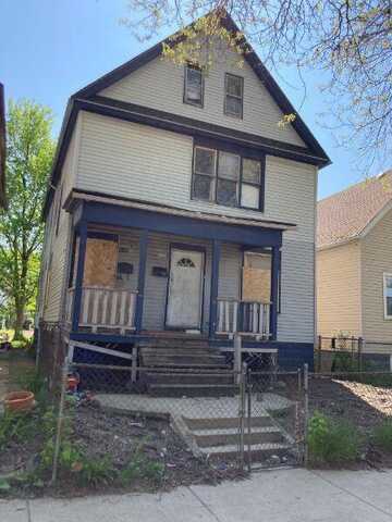 N 11Th Street, Milwaukee, WI 53206