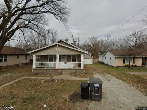 Fryer, CHARLESTON, IL 61920