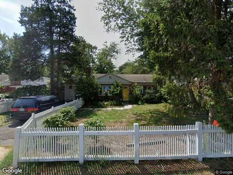 Courtland, FALLS CHURCH, VA 22041