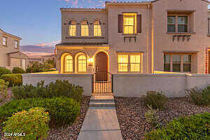 S Sabrina Drive 63, Chandler, AZ 85248