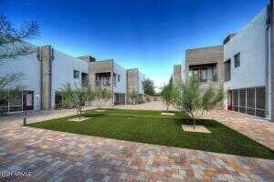 N 40Th Street 110, Phoenix, AZ 85018