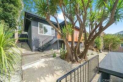 48Th S, Los Angeles, CA 90068