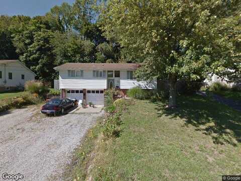 Willow, GREENSBURG, PA 15601