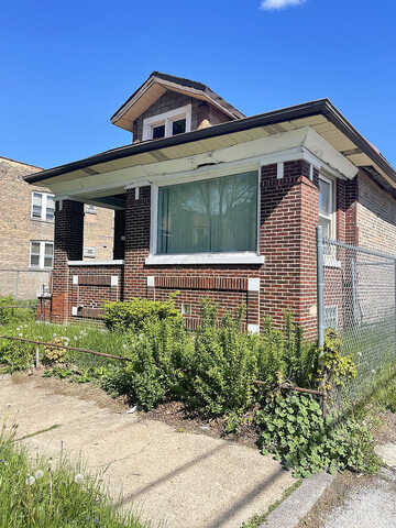 89Th, CHICAGO, IL 60619