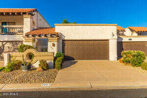 E Pleasant Run --, Scottsdale, AZ 85258