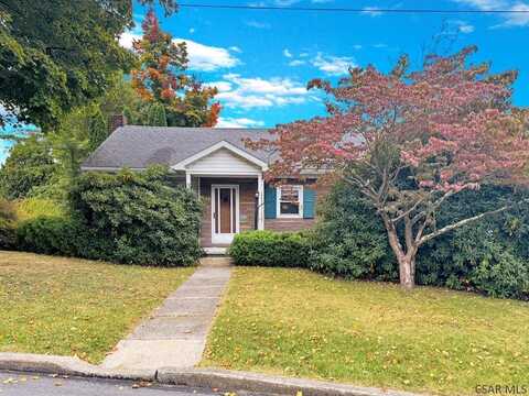 712 W Sample Street, Ebensburg, PA 15931