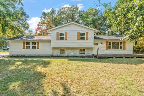 11835 Paul Revere Road, DeMotte, IN 46310