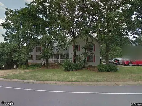 Loyola, LITTLE ROCK, AR 72211