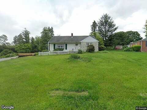 Peyton, YORK, PA 17403