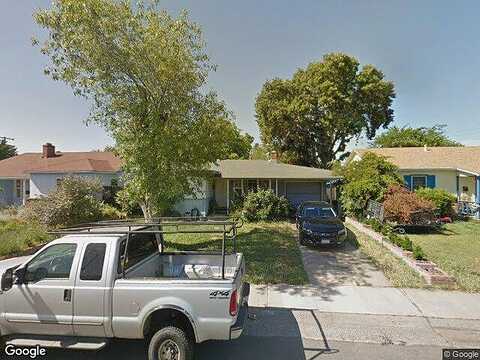 40Th, SACRAMENTO, CA 95824