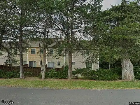 Beverly, LEXINGTON, VA 24450