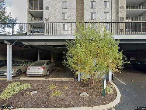 Greentree, PITTSBURGH, PA 15220