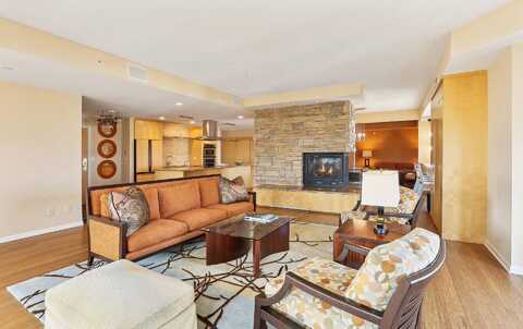 Yale, MINNEAPOLIS, MN 55403