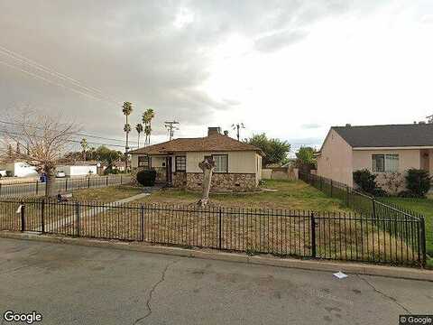 Grove, RIALTO, CA 92376