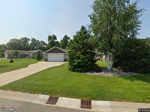 Lake Forest, DETROIT LAKES, MN 56501