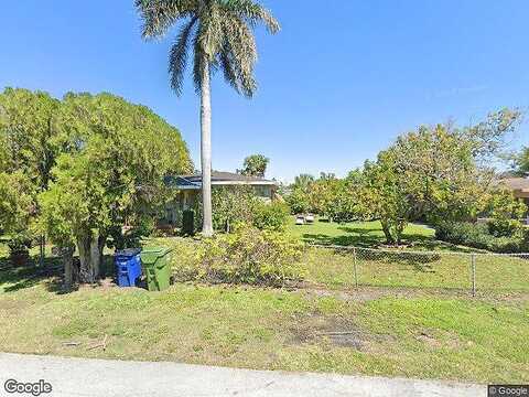 7Th, HALLANDALE BEACH, FL 33009