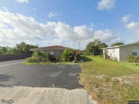 30Th, RIVIERA BEACH, FL 33404