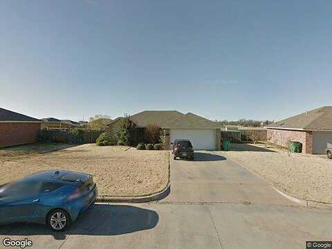 Garrett, BURKBURNETT, TX 76354