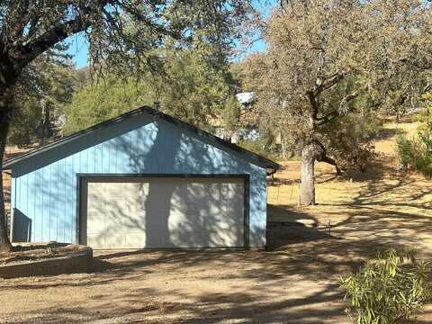 Hollow Oak, GARDEN VALLEY, CA 95633