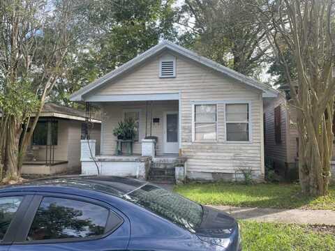 44Th, SAVANNAH, GA 31405