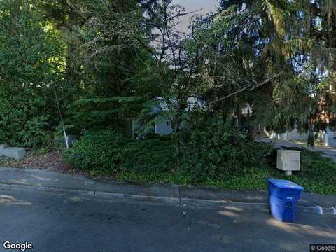 42Nd, BELLEVUE, WA 98006