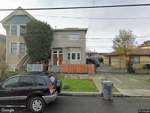 8Th, OAKLAND, CA 94607