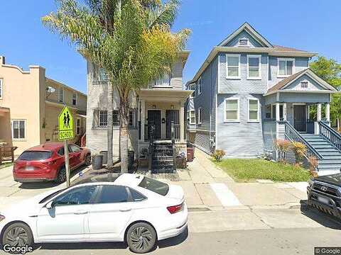 16Th, OAKLAND, CA 94612