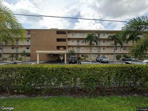 26Th, BOYNTON BEACH, FL 33435