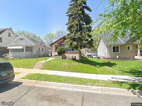 10Th, SOUTH SAINT PAUL, MN 55075