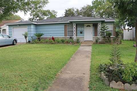 Forest Oaks, LAKE JACKSON, TX 77566