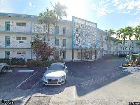 Diana, HALLANDALE BEACH, FL 33009