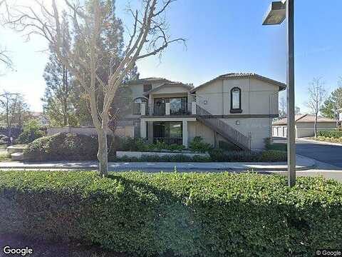 Chaumont, FOOTHILL RANCH, CA 92610