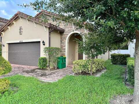 48Th, LAUDERHILL, FL 33319