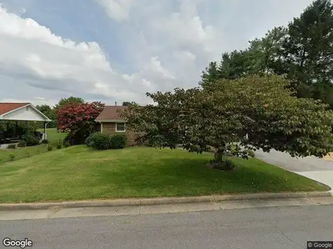 Riverbend, FAIRLAWN, VA 24141