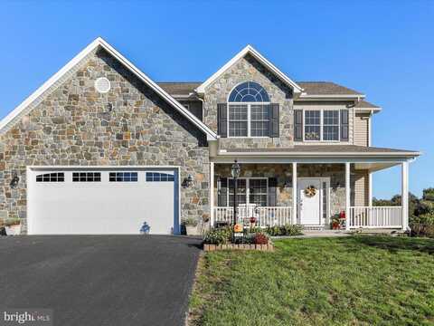 Cresthaven, FAYETTEVILLE, PA 17222