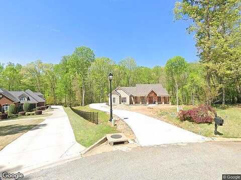 Woodland Hills, FOUNTAIN INN, SC 29644