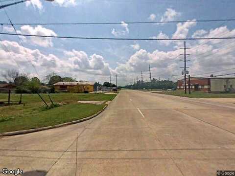 St, BEAUMONT, TX 77705