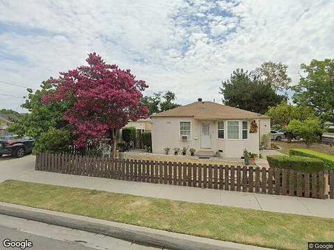 Rives, DOWNEY, CA 90242