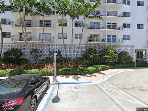 Lincoln, MIAMI BEACH, FL 33139