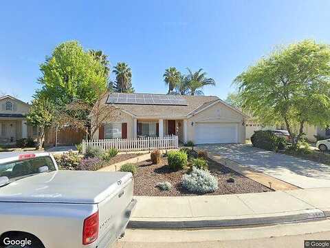 Avenue E, KINGSBURG, CA 93631