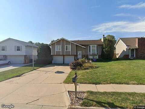 N, OMAHA, NE 68135
