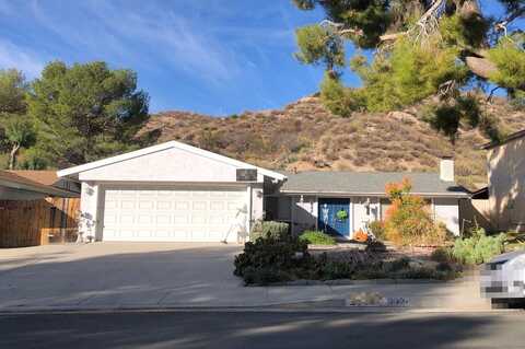 Abelia, CANYON COUNTRY, CA 91387