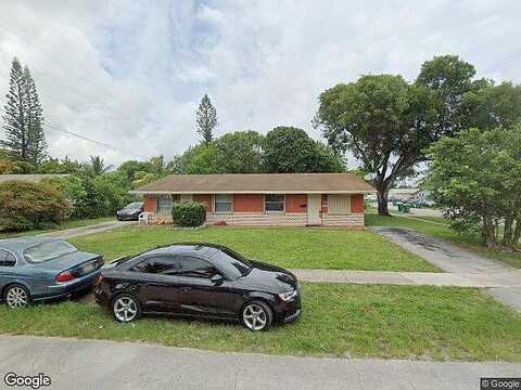 15Th, LAUDERHILL, FL 33313